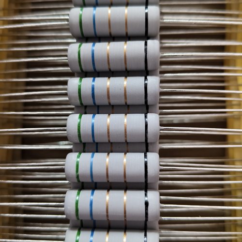 绕线5W大功率铜脚电阻 耐压耐电流KNP 0.75mm绕线电阻 外销高品质