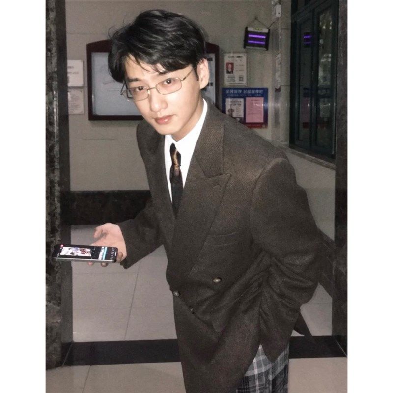 何记港风/老粉b入款!复古绅士秋冬斜纹毛呢西装外套男