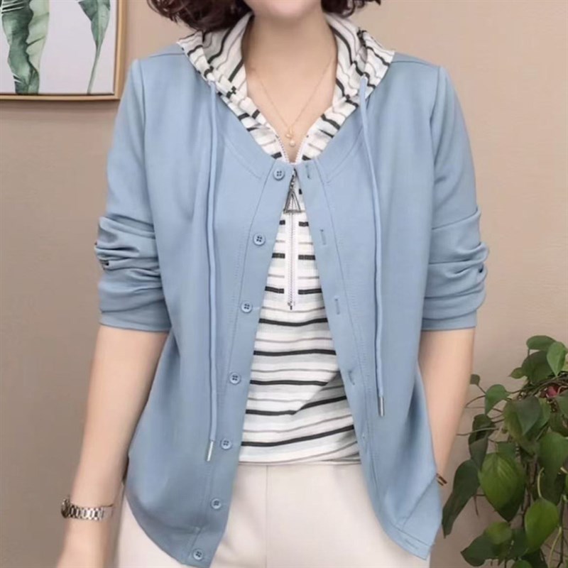 2025春秋新款假两件连帽条纹卫衣女士纯棉百搭休闲开衫妈妈装上衣