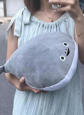 BIBIG的杂货铺可爱软乎乎萨卡鱼抱枕玩偶睡觉公仔娃娃女生日礼物