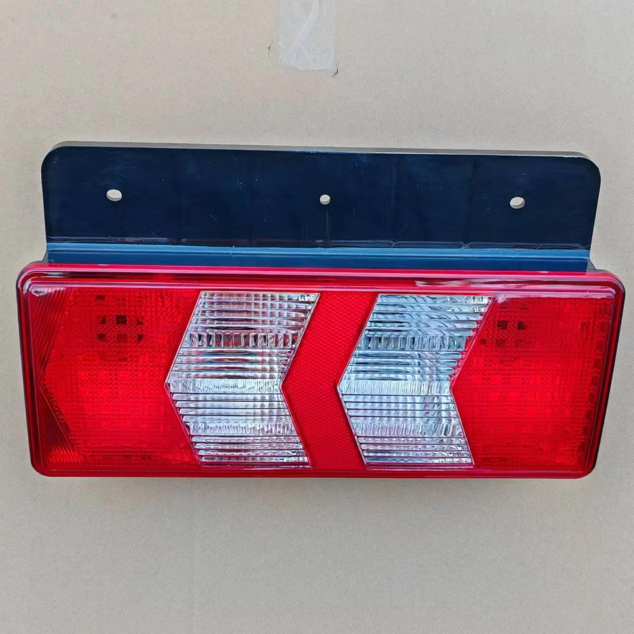 适用江淮康铃后尾灯总成j6j5j3骏铃v8帅铃q8转向煞车灯倒车后尾灯