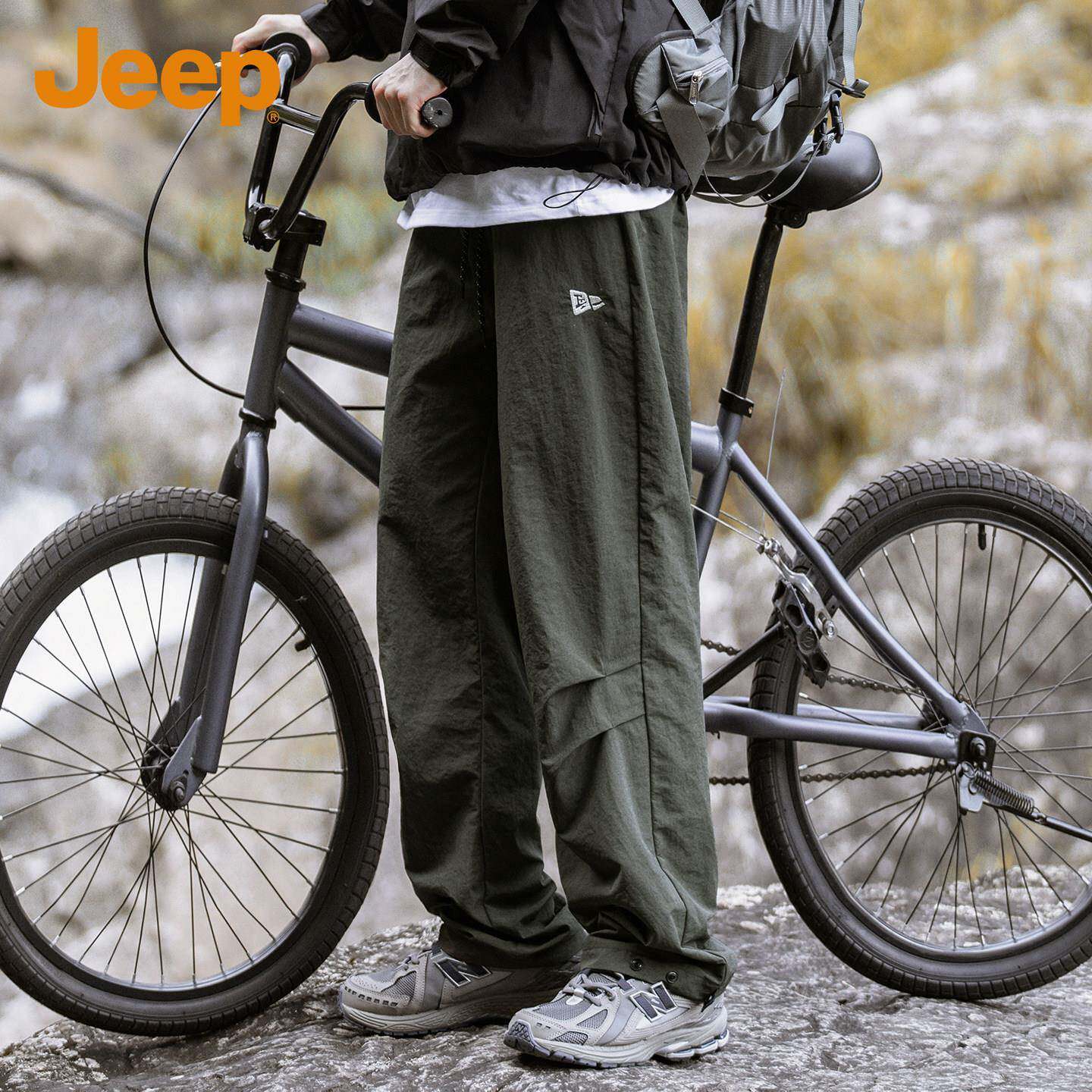 JEEP吉普户外登山速干防水长裤2026秋季宽松冲锋裤工装裤伞兵男裤