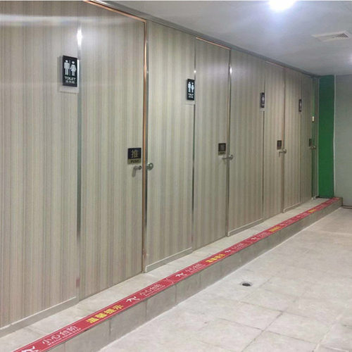 供应公共卫生间隔断板 定制学校洗手间厕所隔断 铝蜂窝公厕隔档板