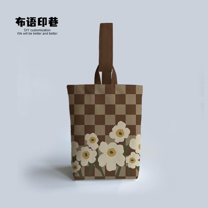 文艺复古芬兰花朵棋盘格手提遛弯水桶小布袋手腕包收纳布包ins风