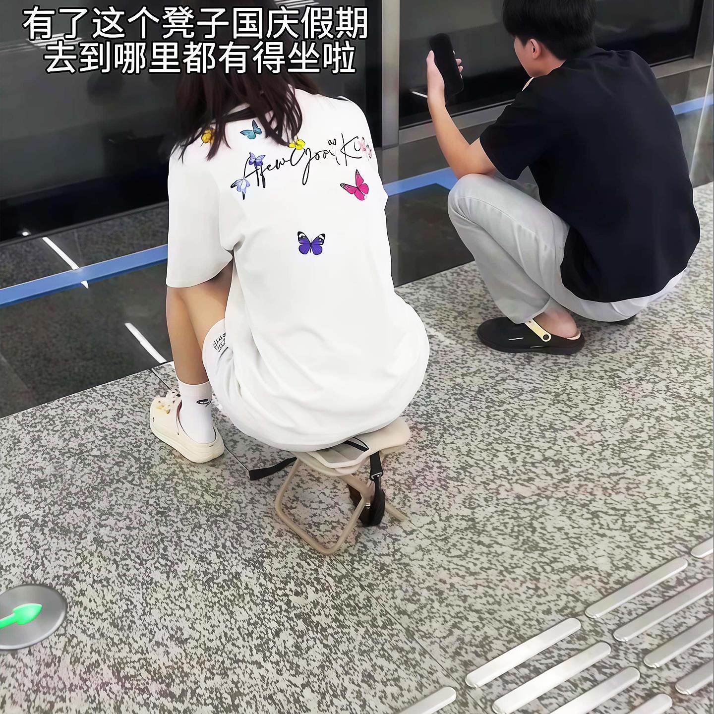 斜跨折叠椅子户外便携手提包式板凳小马扎旅游露营高铁火车钓鱼