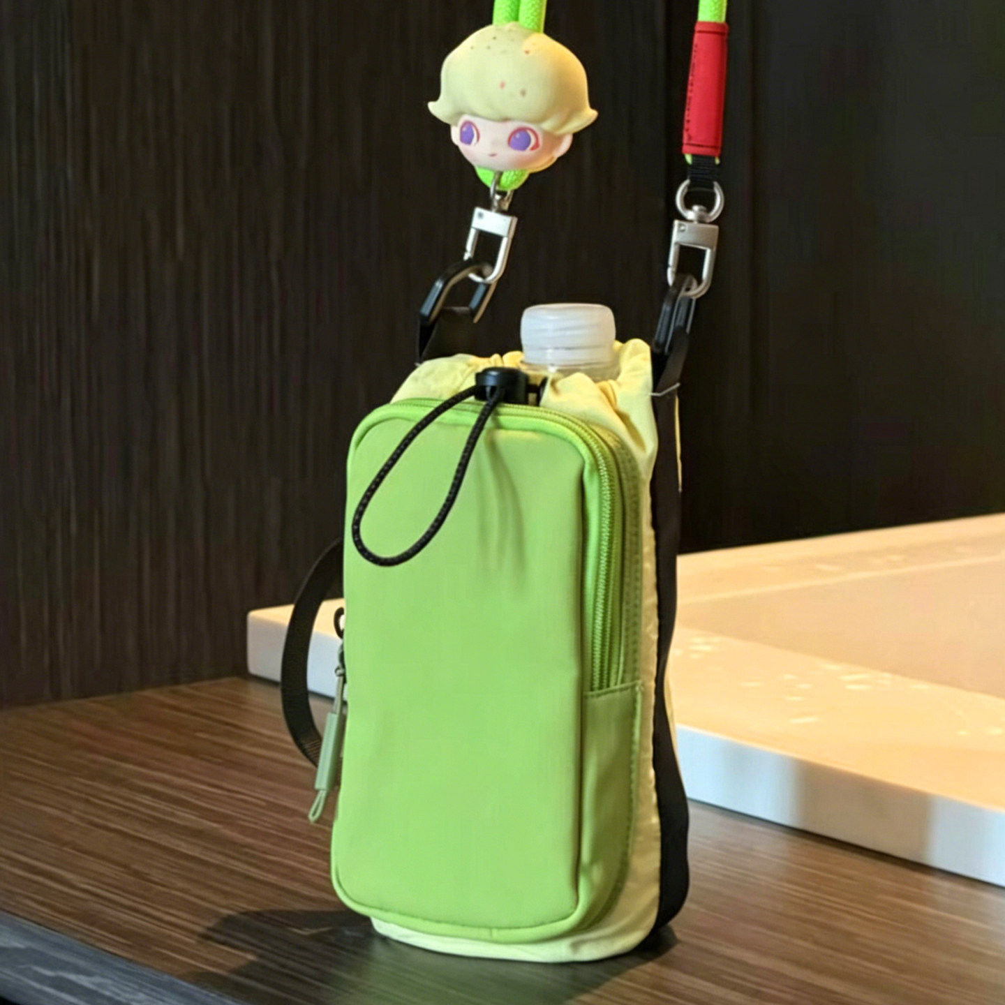 上班水壶男女学生小包包轻便便携包遛弯包户外夏季斜包挎手机通勤