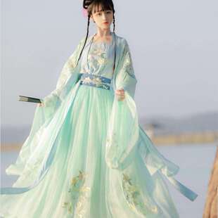 新款中国风汉服女古装汉服齐腰齐胸交领广袖重工刺绣六米大摆