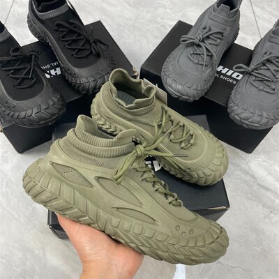 机能风十足 舒适透气 春夏季男轻便防滑耐磨柔软百搭简约休闲鞋