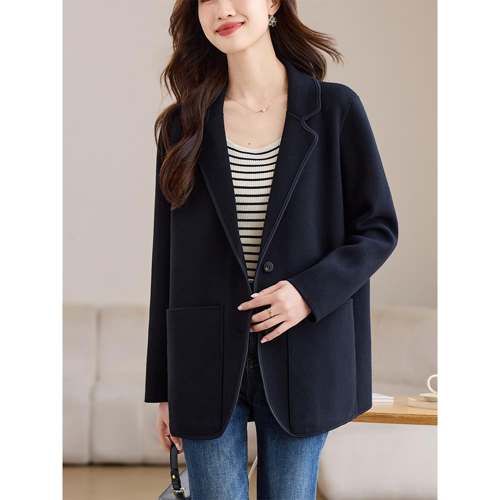 毛呢外套女士春秋季2025新款今年流行爆款超火黑色羊毛针织开衫