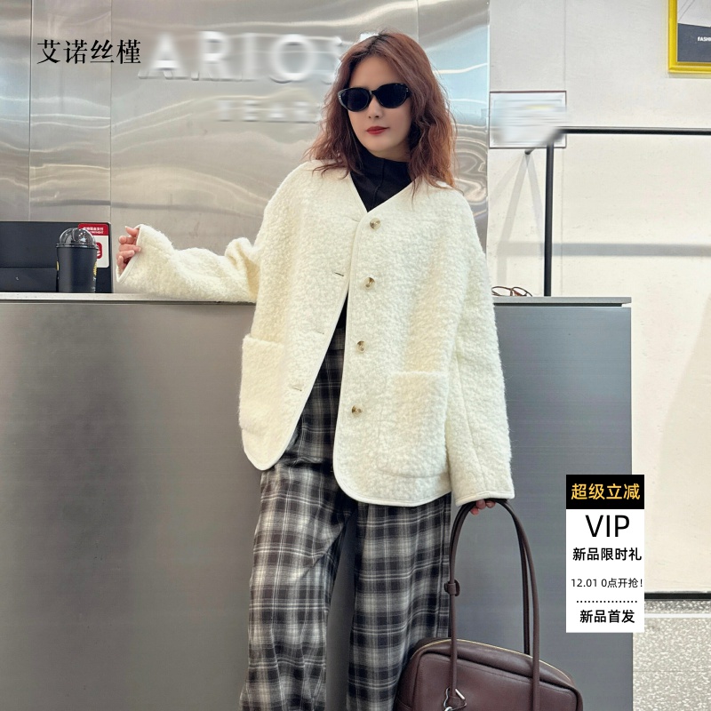 宽松纯色羊羔毛外套女