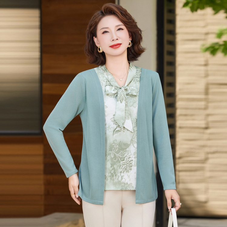 日本品质2025秋装衬衣T恤上衣中老年女装小衫打底女气质妈妈装假