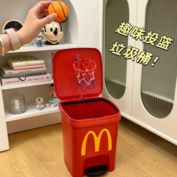 厨房篮家用踩脚新款投卧室客厅2025麦当劳大容量收纳筒带盖垃圾桶
