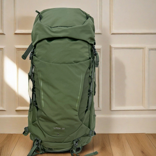 鹰38升新5代背负户外背包徒步背包轻便户外运动带防雨罩最后库存