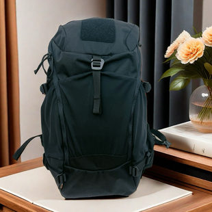 替罪羊25L户外轻便登山包徒步防水旅行背包大容量包绝版卖完下架