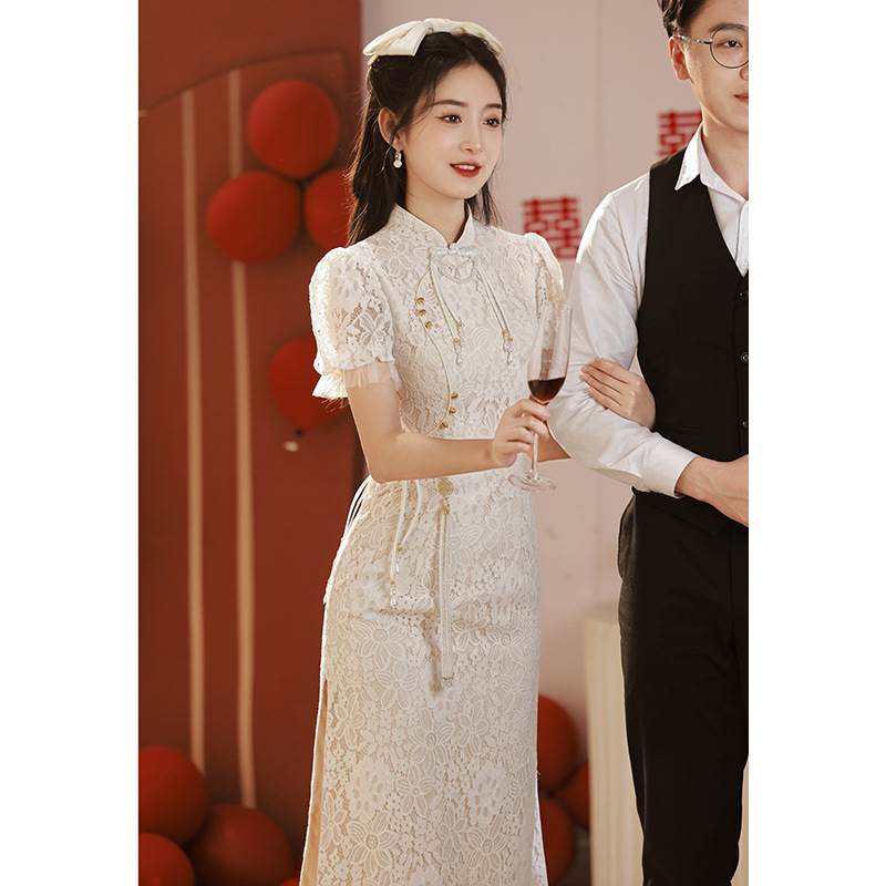 白色订婚礼服裙登记领证小白裙日常可穿新中式修身显瘦蕾丝旗袍女