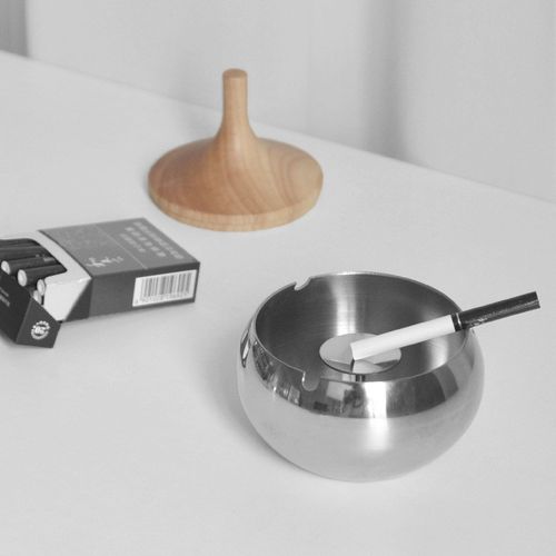 带盖不锈钢烟灰缸k家用酒吧小酒馆网咖烟缸加高防风灰客厅大号车