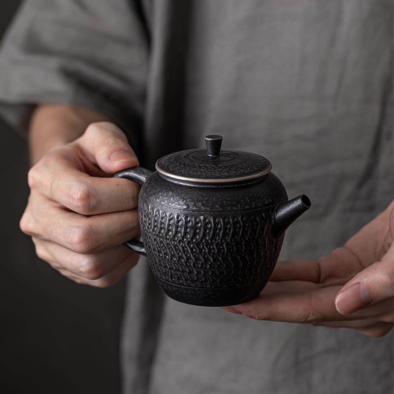 中式复古鎏银茶壶手工跳刀陶瓷分茶壶单壶家用小号过滤功夫泡茶壶