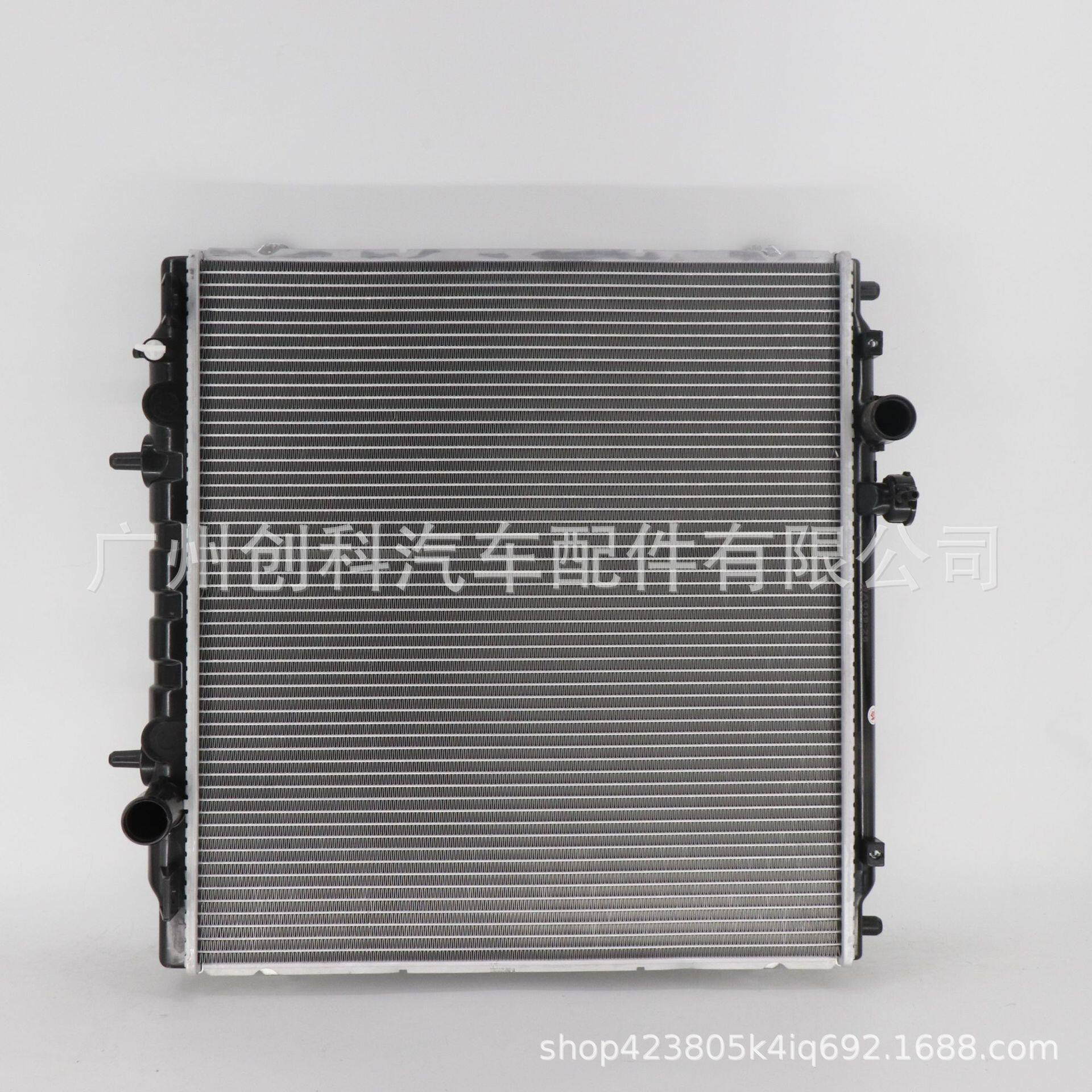 适用现代/起亚 特拉卡2.4/2.5柴油 发动机水箱特拉卡2.4/2.5柴油