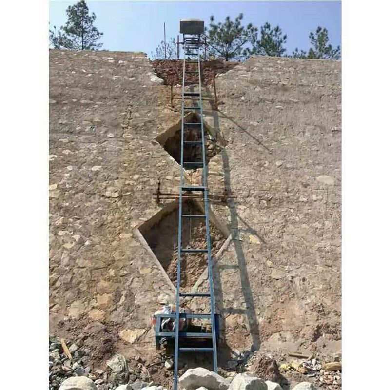 公路护式坡机施斗提升工 斜坡陡B坡爬山虎上料机 建筑砂石送料车