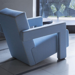 北欧设计师创意造型阅o读沙发椅设计师休闲扶手椅乌德勒单人沙发