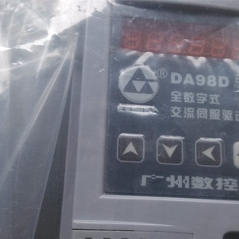 DA98D-28A伺服驱动器DA98D-3C9全数字式伺服交流驱动单元DA98D-50