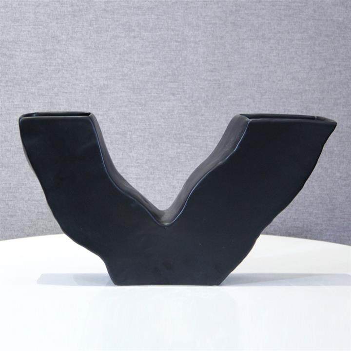 现代简约V字形黑白陶瓷花瓶摆件C样板房客厅酒柜办公桌干花插装饰,家居饰品,花瓶,淘宝优惠券,粉丝福利购,淘宝优惠卷