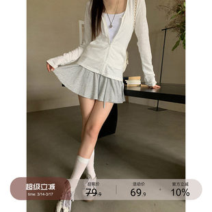 红人馆a字半身裙女夏季2026新款今年流行爆款包臀灰色小个子短裙