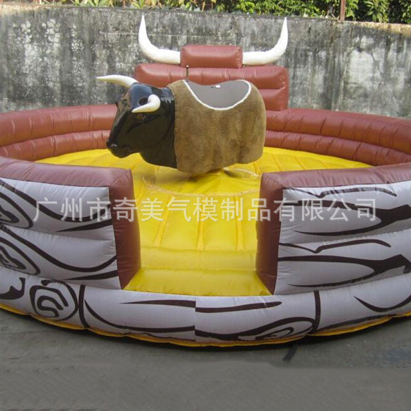 充气斗牛垫疯狂斗牛机趣味运动会团建拓展网红游乐设备广场摆摊