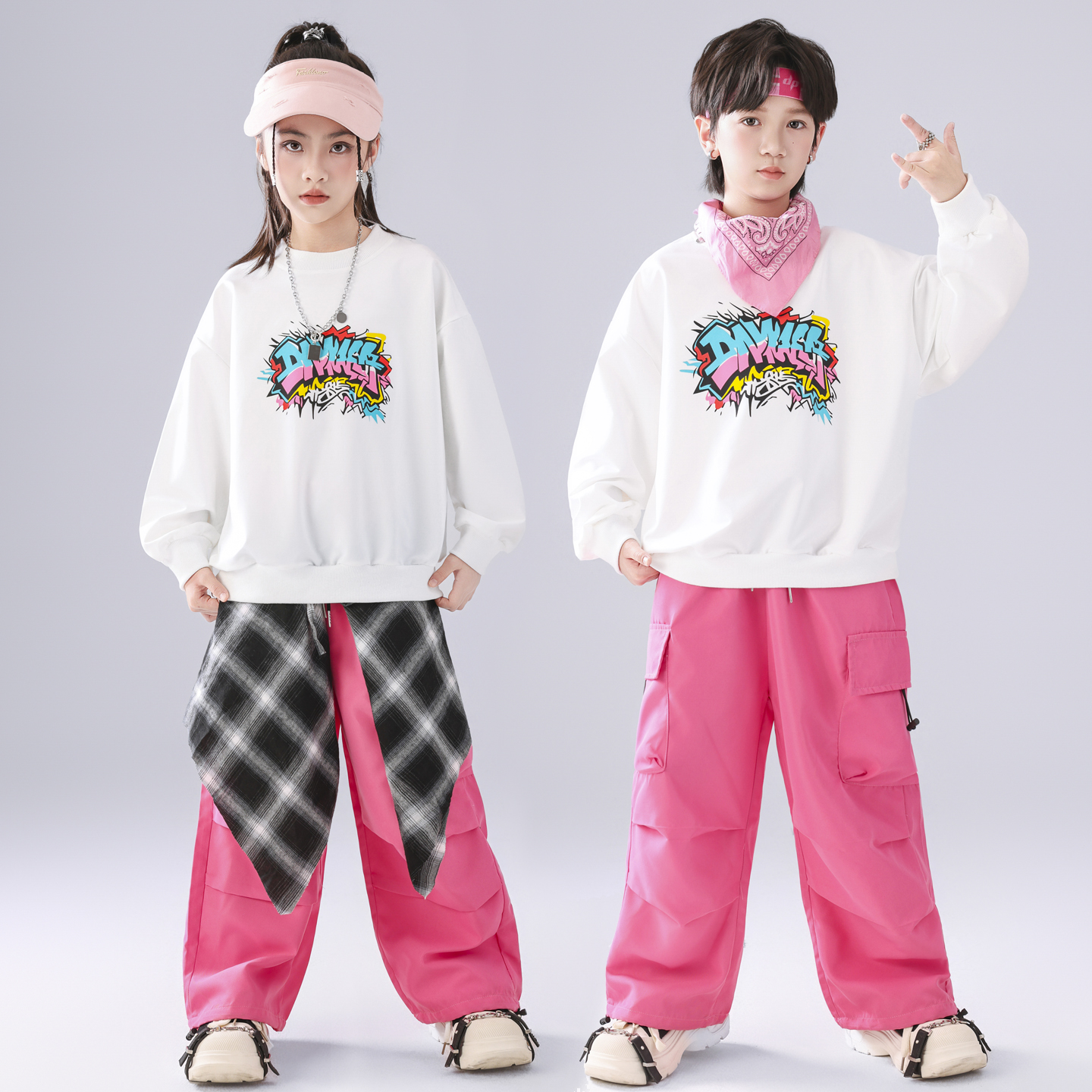 儿童街舞潮服男童嘻哈舞蹈服幼儿园表演服元旦小学生运动会开幕式