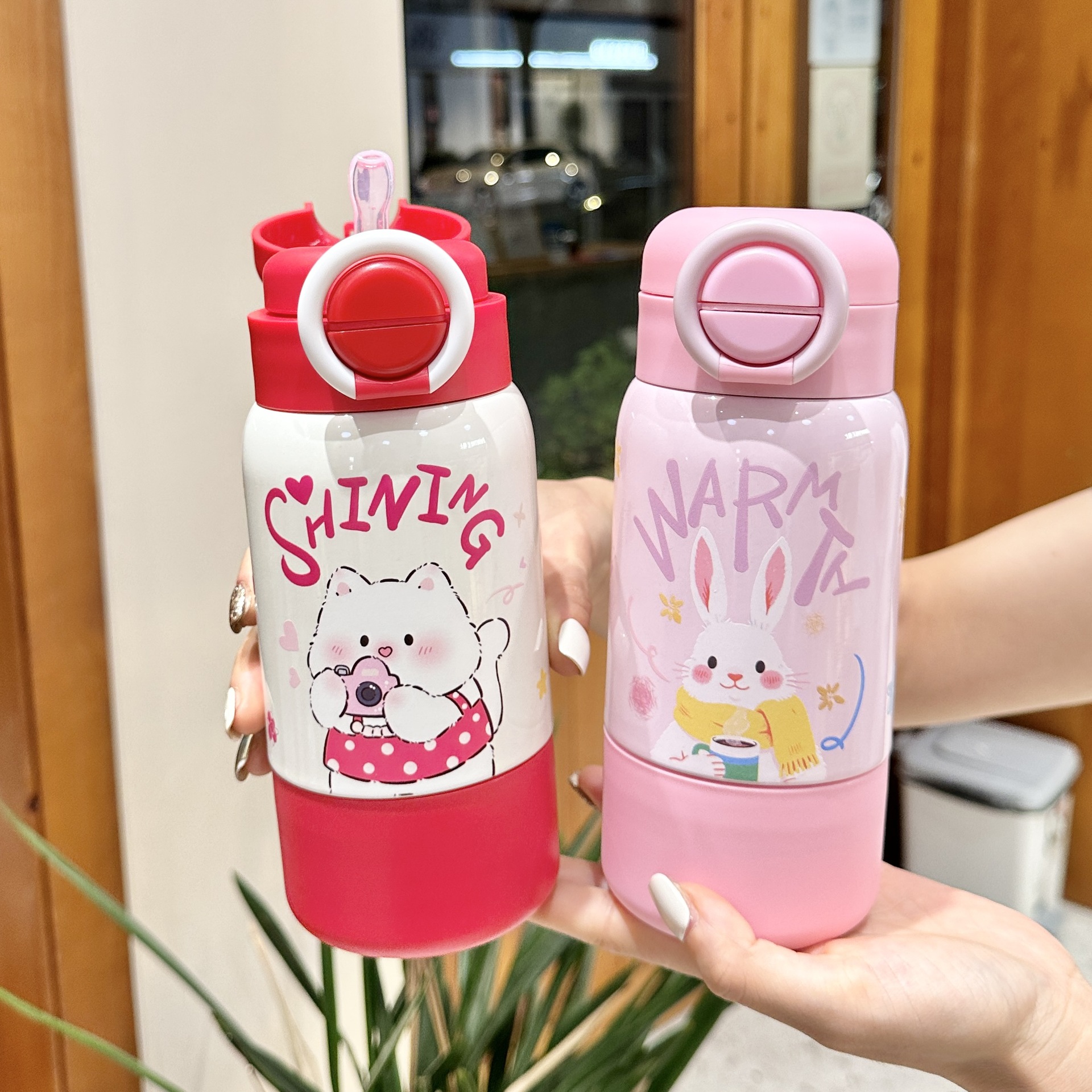 日本品质保温杯女生高颜值学生大容量保冷杯子便携水壶双饮吸管儿