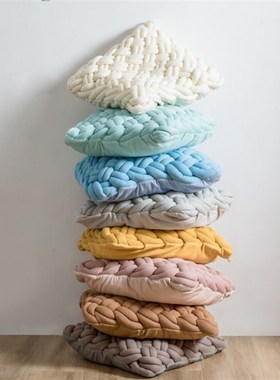 北欧inas打结抱枕网红沙发靠枕样板房靠背纯色手工编织装饰靠垫