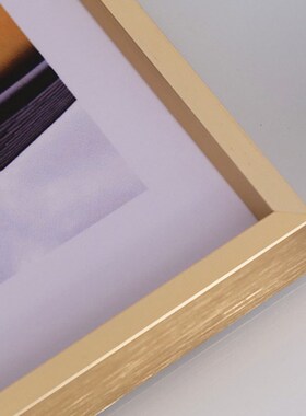 臻远 铝合金A4相框 21s0*297mm 亚银色 瓦楞纸包装 按个销售