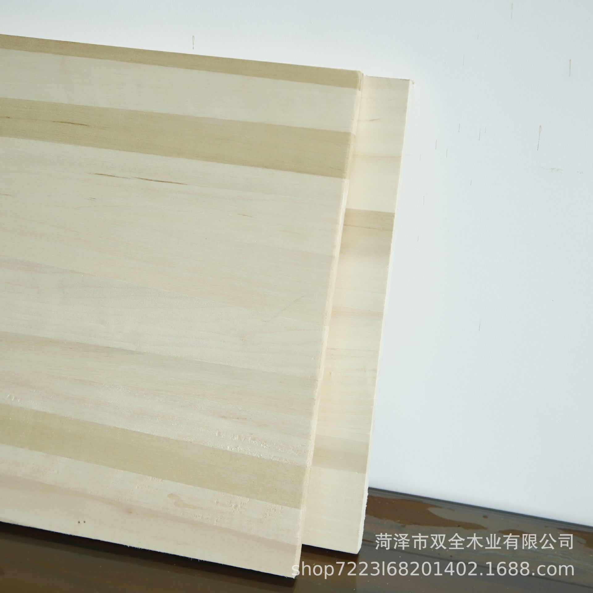 杨木直拼板批发木质材料12mm杨木板材装修实木木板材家具桌面床板