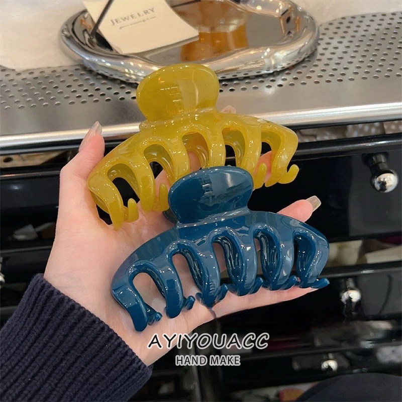 新款韩版高级感亮面果冻色抓夹女多发量大号发夹后脑勺鲨鱼夹发饰