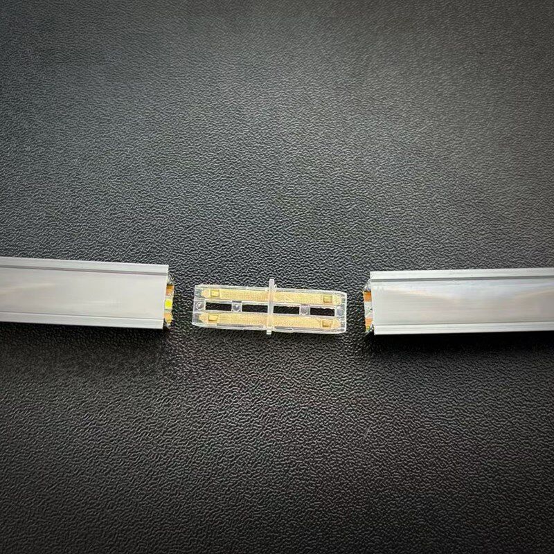 热销免焊接头12V24V低压灯带快速接头1010中间90度转角线连接器