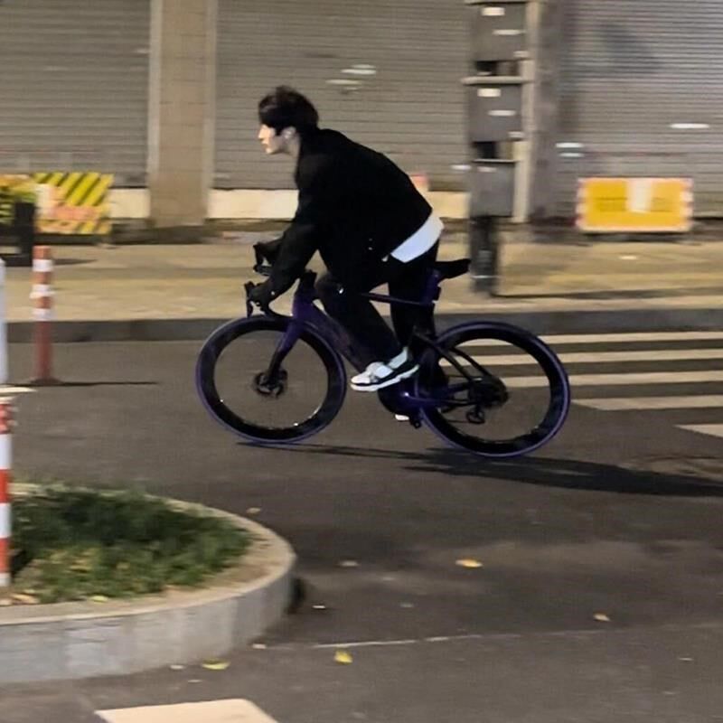 热销公路车轮组反光贴纸自行山地车轮毂夜光警示贴装饰单车刀圈轮