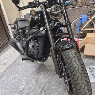 适配于春风450CLC改装靠背复古后靠弓后靠背护杠保X险杆改装配件