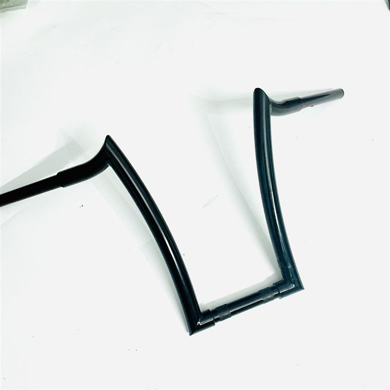 适用长江Bobbhie400/650/700 bobber改装加高车把羊角高把方向手