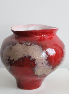 Atpeun红色圆形陶瓷花瓶现代中国风客厅插花样Q板间民宿入口大厅