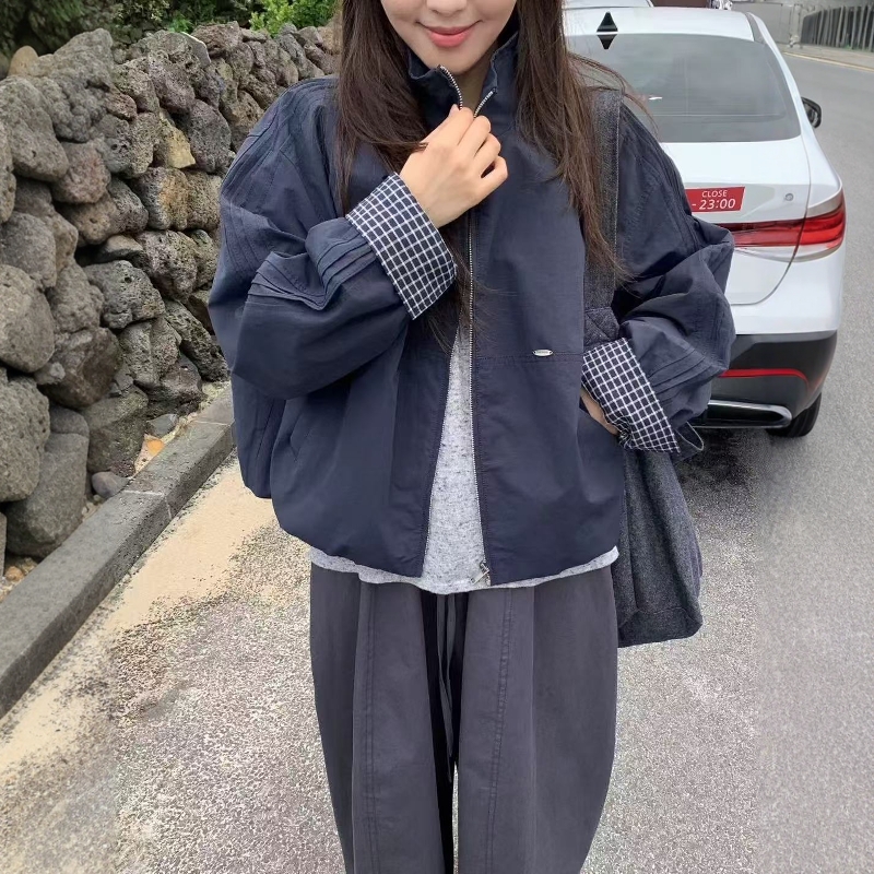 格子袖口撞色立领外套女