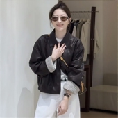 韩系设计感拼接撞色翻领皮衣外套女2026春秋新款 气质百搭夹克上衣