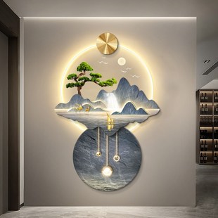 带灯玄关装 高端入户正对门走廊尽头过道挂画山水 饰画2024年新u款