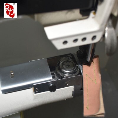 厂家直供3d41汽车坐垫脚垫座位套收纳盒包边大嘴高车缝纫机