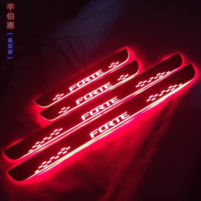 适用于 KIA福瑞迪 KIA forte 流光动I态LED走煤油灯迎宾踏板门槛