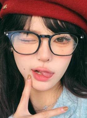 日本品质小红书同款超轻眼镜框新款黑框素颜眼镜架时尚方框女防蓝