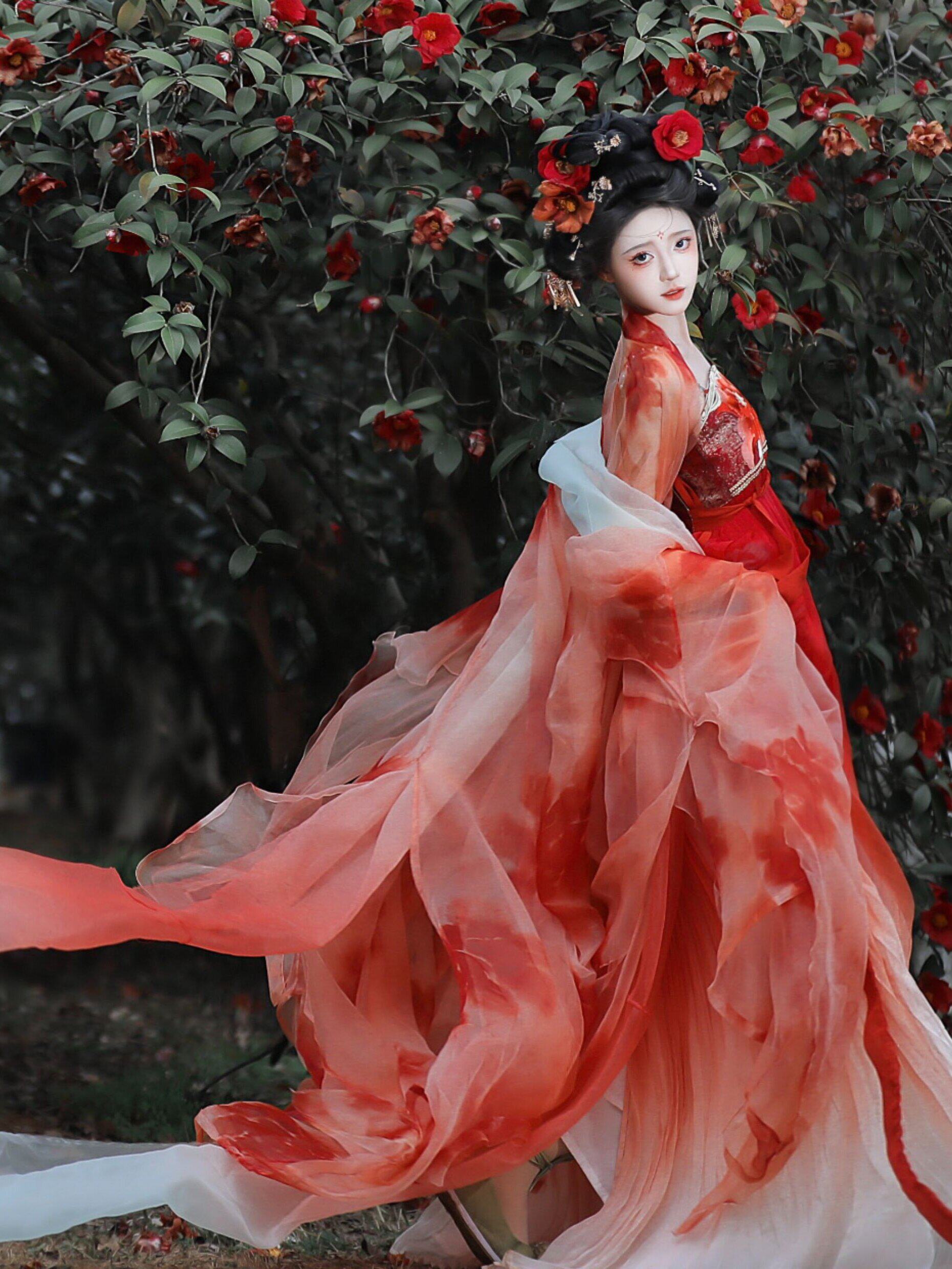汉服女唐制齐胸诃子裙红锦鲤超仙汉元素花瓣破烂大袖衫春夏秋套装