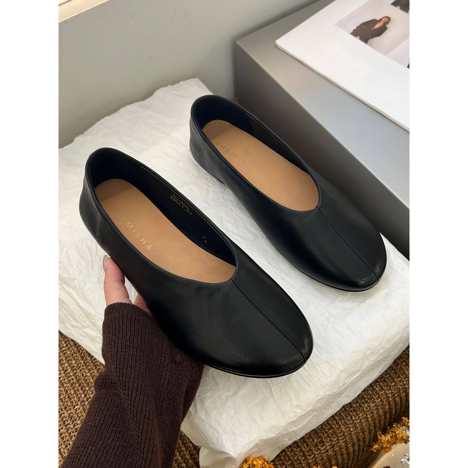 头层牛皮2026新款法式复古浅口the芭蕾舞鞋女圆头平底玛丽珍单鞋