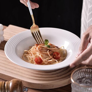 简约高级感盘子西餐盘白色陶瓷菜盘家用碟子餐具意面草帽盘沙拉盘
