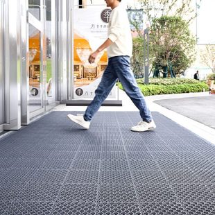 室外门口防滑地垫雨天防水地毯酒店商场户外进门超薄镂空隔水脚垫