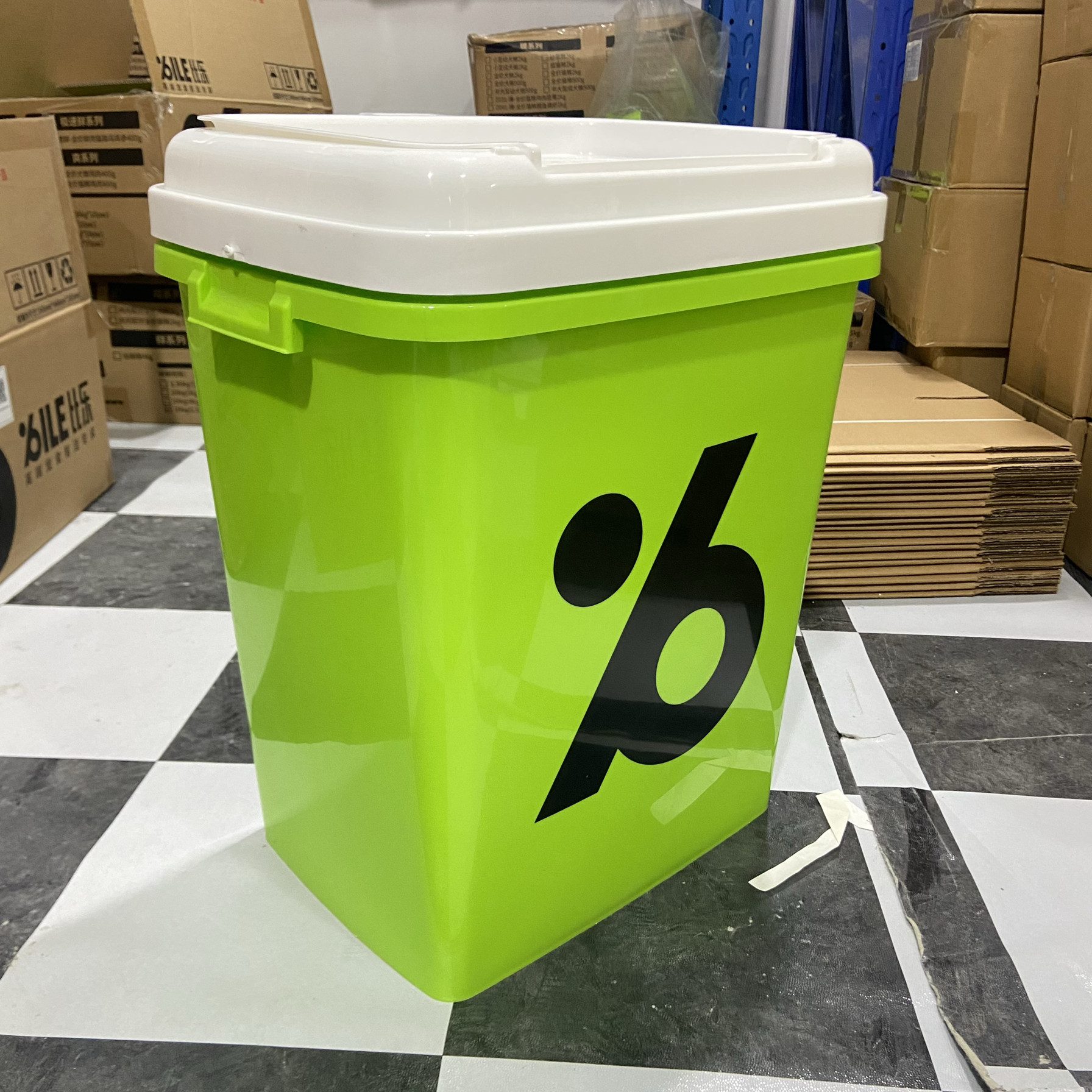 比乐15kg装储粮桶原厂品质质量有保证跟粮一起发可优惠